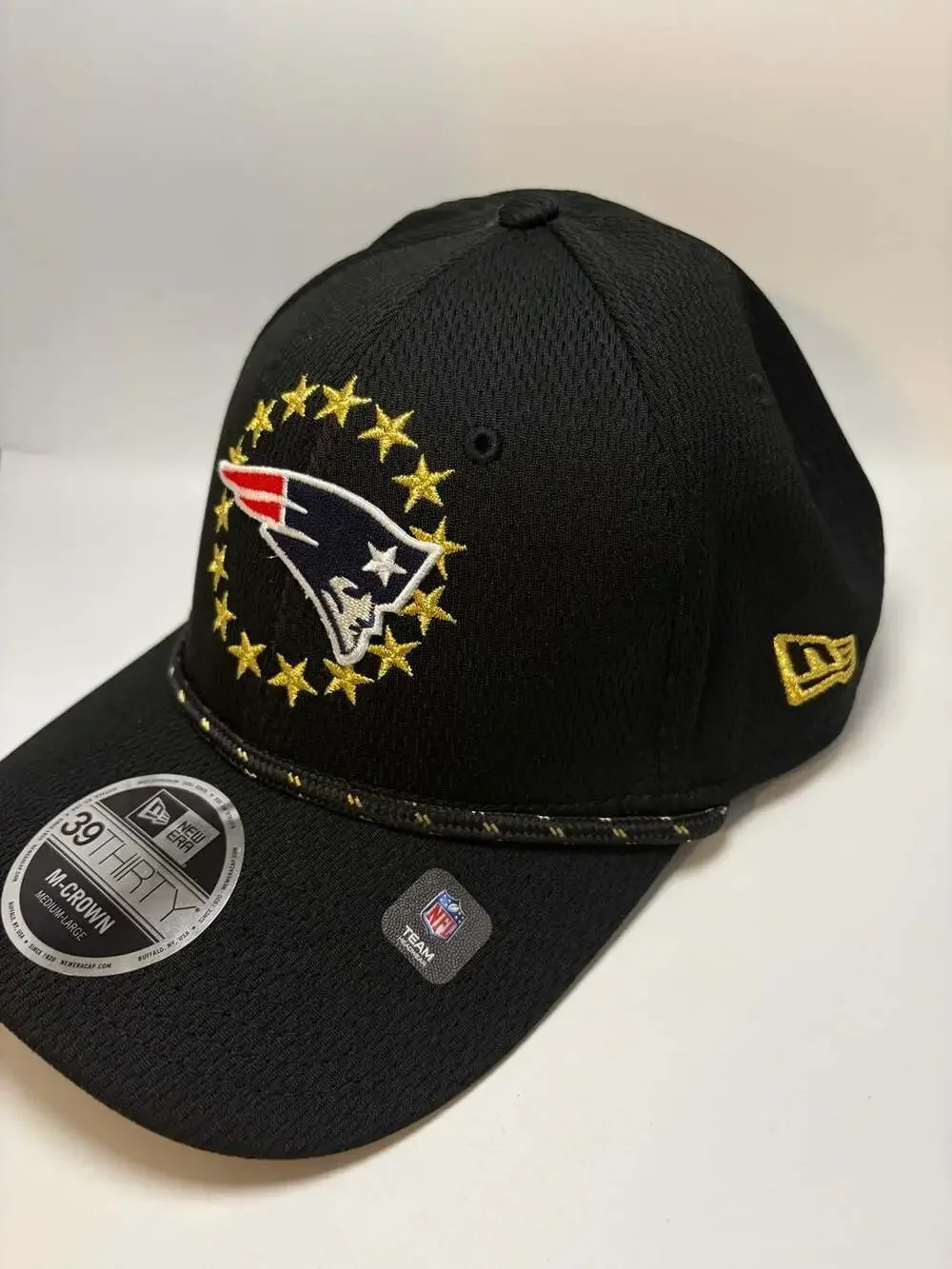 New Era New England Patriots Black Super Bowl LX 39THIRTY M-Crown Rope Flex Hat